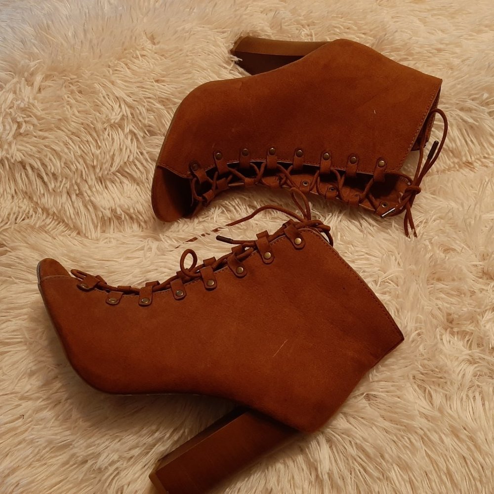 BAMBOO women shoes, size 8, color brown